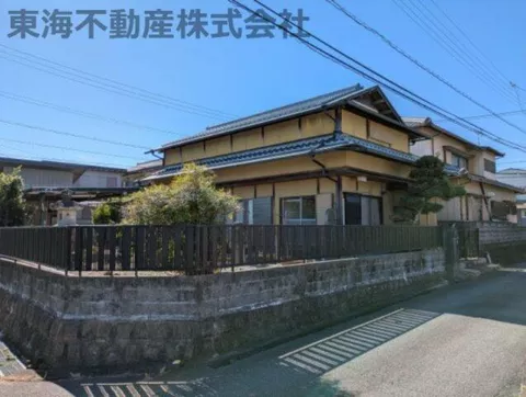 Matsusaka City Takarazuka Town (Higashi Matsusaka Station), single-story building, 5K