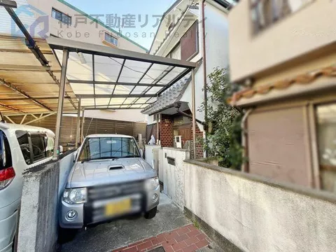 Tarumi Ward, Kobe City, Shimohata Town, Sanada (Shioya Station) 2-story 4DK