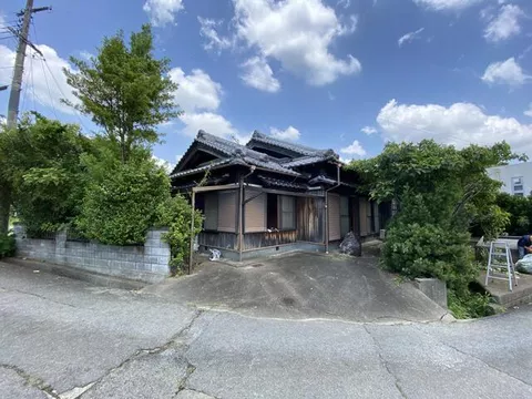 Kinokawa City, Kishigawa Town Nagahara (Kanroji-mae Station) Single-story building 6DK