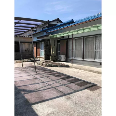 Niihama City, Osei-in (Nakahagi Station) Single-story building 4DK
