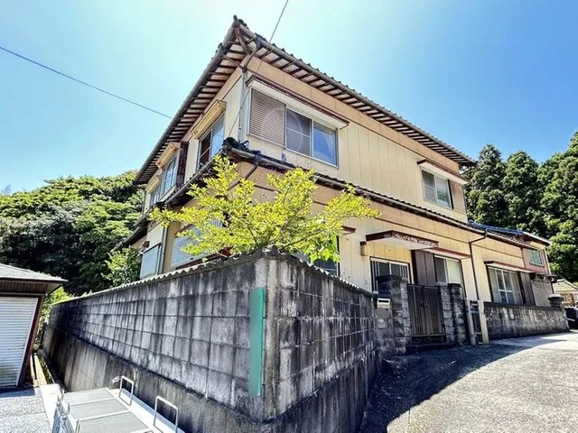 【Water leakage present】8DK house with a garden and engawa on the south side