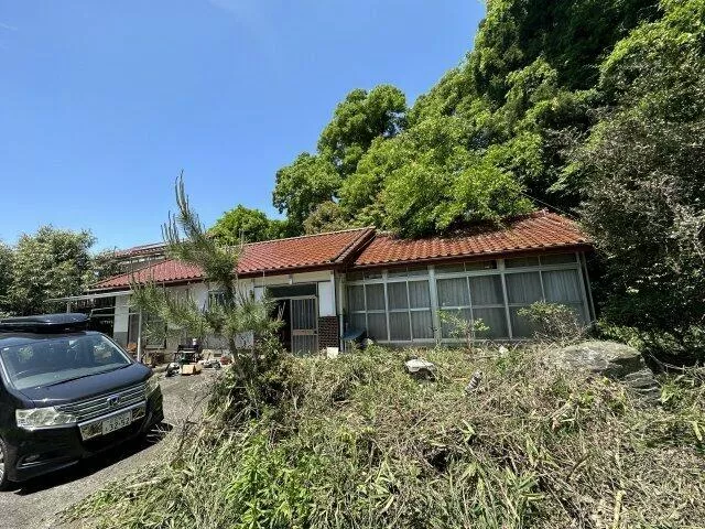 Nasukarasuyama-shi, Nasu-karasuyama Minami-Daiwaku (Daikane station) 2F 6LDK

1.5 million yen