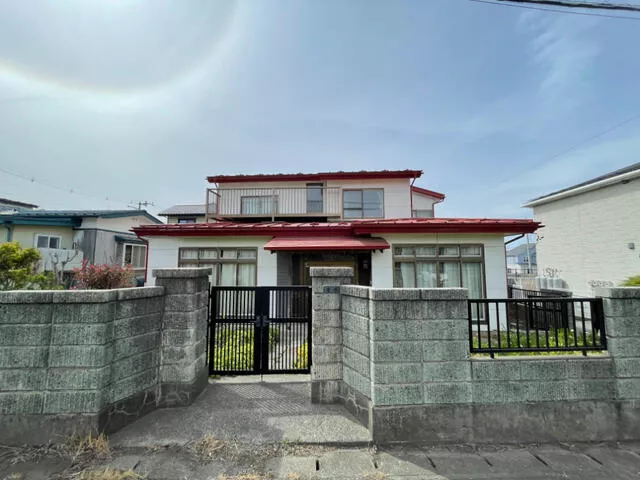 Hachinohe City, Nakaihayashi, Hirai (Hon-Hachinohe Station) 2-story 10LDK