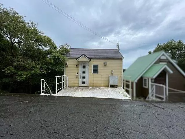Used single-family home in Kada, Wakayama City - Used house