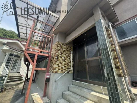 2F 5LDK in Manoura, Ieshima-cho, Himeji-city (Shikama Sta.)

1,000,000 yen