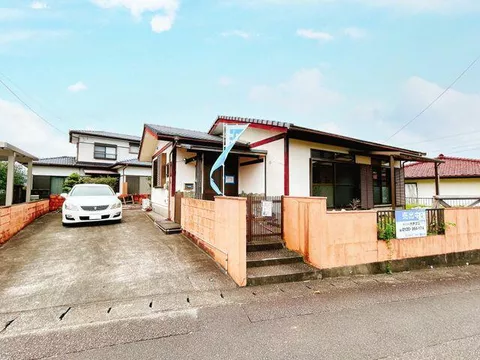 Higashi Usuki-gun, Kadogawa Town, Minami-ga-oka 2-chome (Kadogawa Station) Single-story building 3LDK