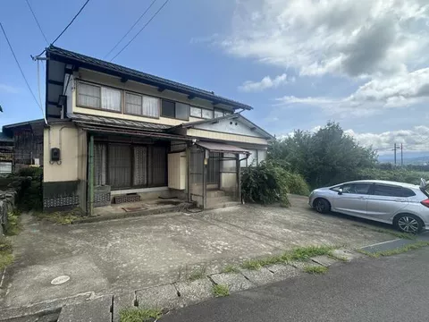 Mizujiri, Takizawa, Tsuruoka City (Tsuruoka Station) 2-story 8DK