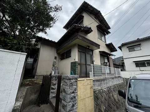 Yahatanishi Ward, Kitakyushu City, Hanamachi (Yahata Station) 2-story 4DK