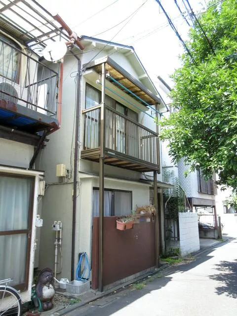 Katsushika Ward, Horikiri 2-chome (Horikiri Shobuen Station) 2-story building 5K