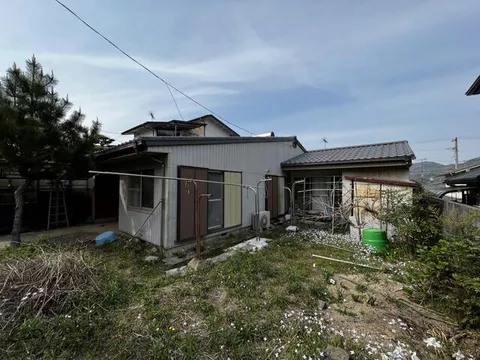 4DK, 1-story house, 4 bedrooms, 2 bathrooms, 1.5 tatami mats, 1.5 tatami mats, 1.5 tatami floor

5,000,000 yen