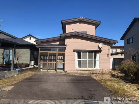 Akita City, Araya Tajirisawa Nakamachi (Araya Station) 2-story building 5DK