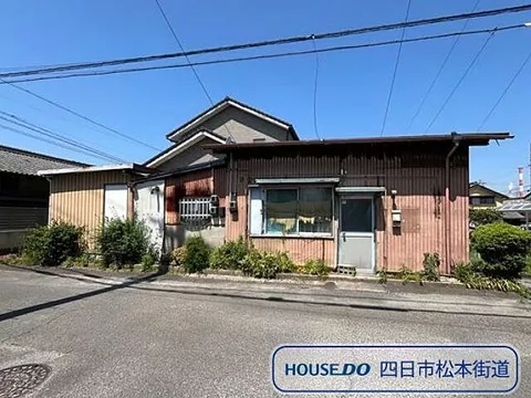 Used single-family home in Yokkaichi City, Oaza Shiohama - Used single-family home