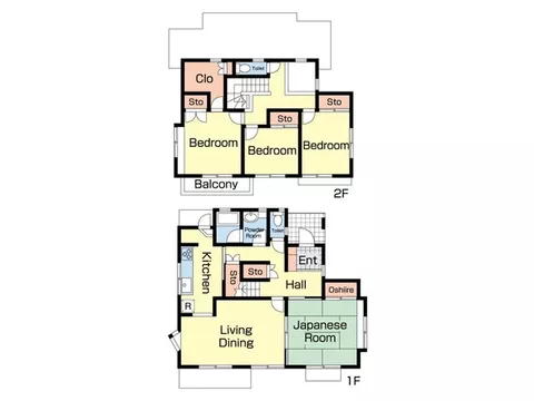 A living space with good sunlight, openness, and ventilation.