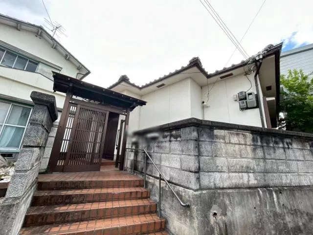 Tsuruhara, Izumisano City (Higashisano Station) 2-story building 7DK