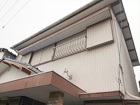 Naruto City, Naruto Town, Tosadomariura Aza Tosadomari (Naruto Station) 2F 4DK

2.2 million yen
