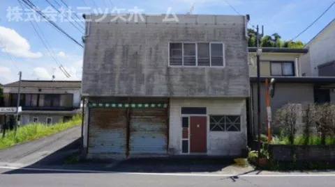 Kagoshima City, Kamitaniuchi Town (Satsuma Matsumoto Station), two-story building, 4DK