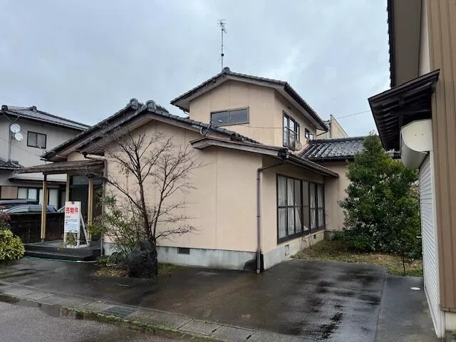Takaoka City Shimoasou 2-story 6DK
