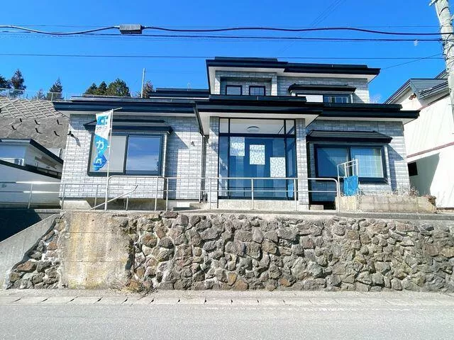 Mutsu City, Obata Town, Wakudate (Shimokita Station) 2-story 4LDK
