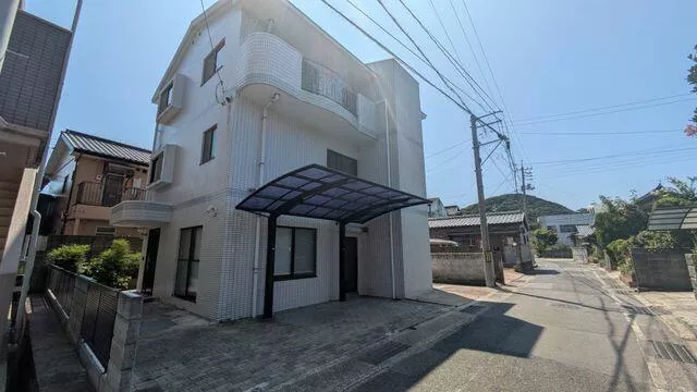 Shimonoseki City Nagata Honmachi 1-chome (Yoshimi Station) 3-story 5LDK