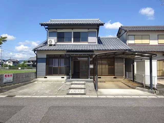 ◇Renovated◇South-facing house◇Parking for 2 cars available