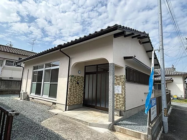 Used single-family home, Yamakashi, Shikako-dori 1-chome, single-family home