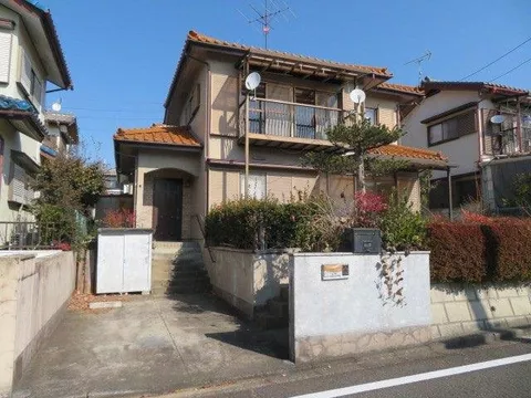 ■Available for viewing today! There is a store in Fujioka City. ■Good sunlight from the south road.