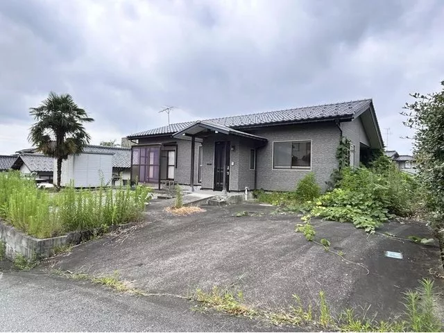 [Open House] Current sale until August 31 / Single-story / Parking for 2 cars available / Garden space available