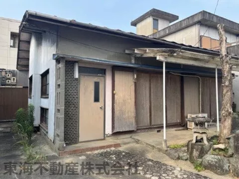 A property with good sunlight facing south