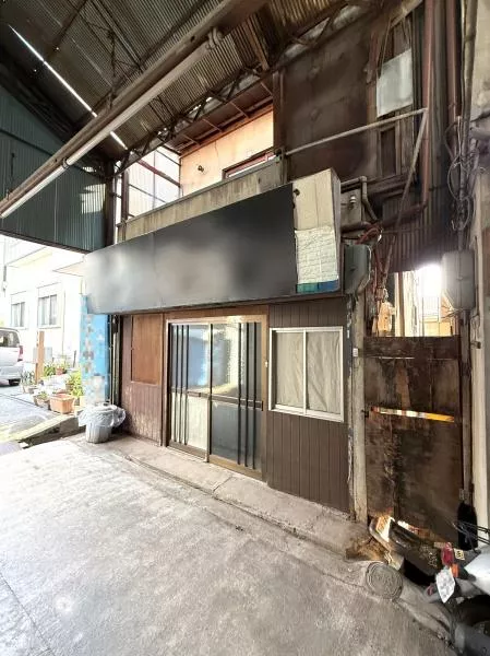 2DK two-story house in Kamihigashi 6-chome, Hirano Ward, Osaka City (Shinkami Station) - 3.8 million yen