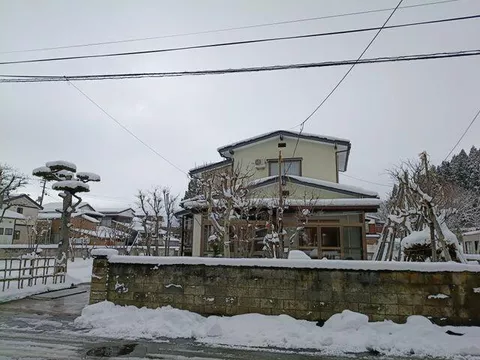 Higashimachi, Shin'ya Matsumi, Akita City (Shin'ya Station) 2-story building 6LDK