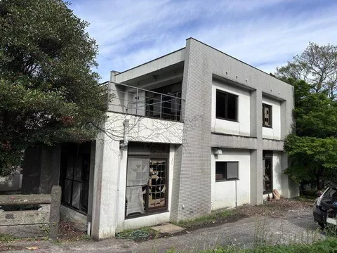 Oita City, Oaza Kisagami (Kozaki Station) 2-story building 8DK