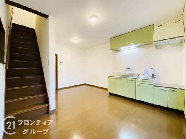 【Exterior renovation completed】 Living room staircase♪ ■3-story building with attic storage・Safe for commuting