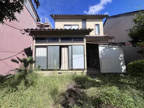 Sekidai-machi, Takaoka City (Takaoka Station) 2-story 4K
