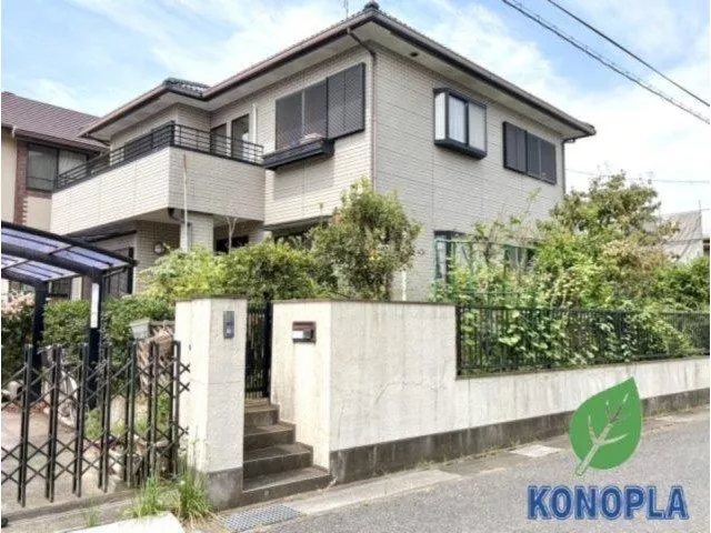 Easy housework flow ☆ About a 4-minute walk to Shingo Station ■ With carport ■ Open ceiling ■ Ample storage ◎