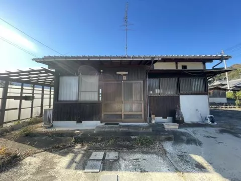 Takamatsu, Tambara-cho, Saijo-city (Tamanoe Sta.) Single story house, 2DK

2.9 million yen