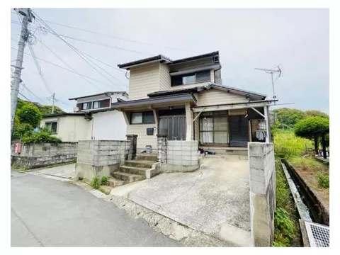A large-scale renovation was carried out in 2019, and the condition is good(^^)/ On flat land