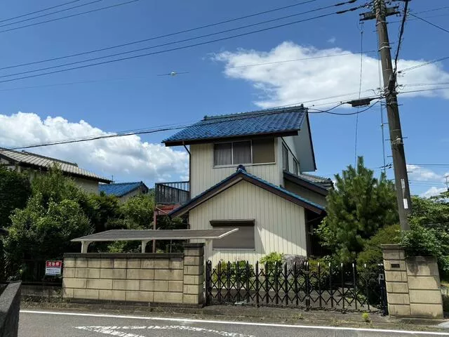 Shibukawa City, Akagimachi Mihara (Shibukawa Station) 2-story building 5DK