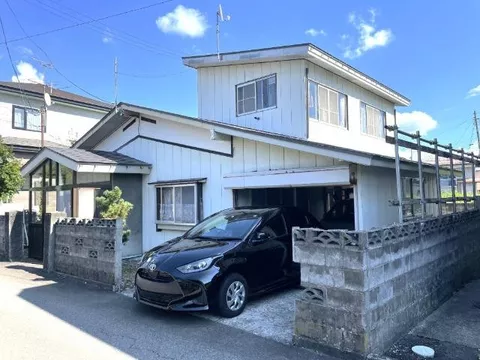 Nakagawa, Koshitata, Kakunodate Town (Kakunodate Station) 4.8 million yen