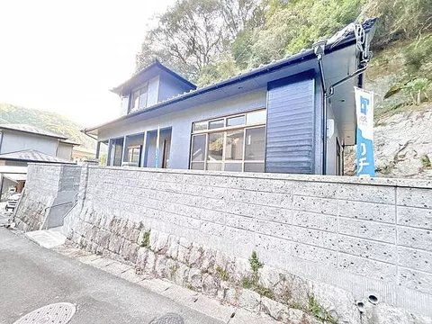 Used single-family home in Mikawa Town, Nagasaki City