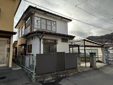 Kawagishiue 2 (Okaya Station) 4 million yen