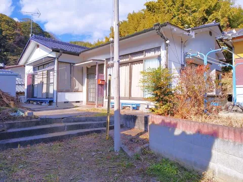 Otsu-cho, Kitaibaraki-city (Otsu-ko Sta.) Single story house, 4DK

2.4 million yen