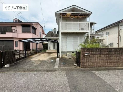 / Renovated interior and exterior house / Kitchen and toilet newly replaced ■ 5LDK ■ 9-tatami loft - Image 2