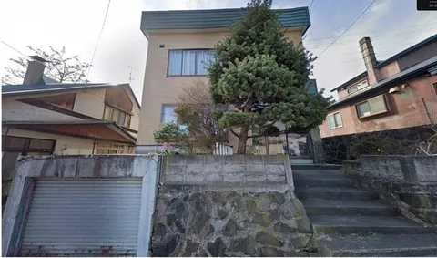 Otaru City, Wakatake-cho (Otaru Chikko Station) 2-story building 5LDK
