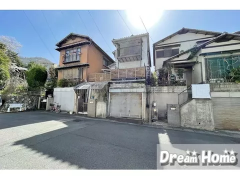 ＼Monthly payment in the 20,000 yen range／■Spacious 5LDK layout!■Wide front road of 8 meters