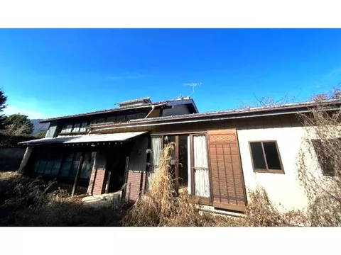 Sakae (Higashi-Katsura Station) 2.5 million yen