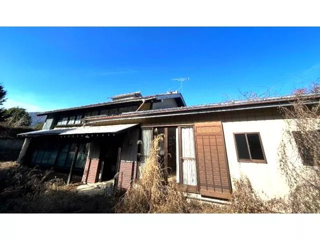 Sakae (Higashi-Katsura Station) 2.5 million yen