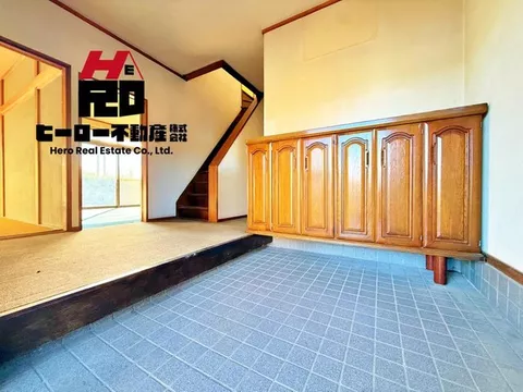 ◆Sense of openness because it is a southeast corner lot!! A bright and warm house with "all rooms facing south"♪