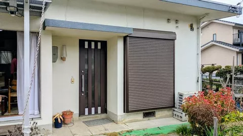 Yoshinogawa City, Kamojima Town Iio (Kamojima Station) Single-story building 5DK