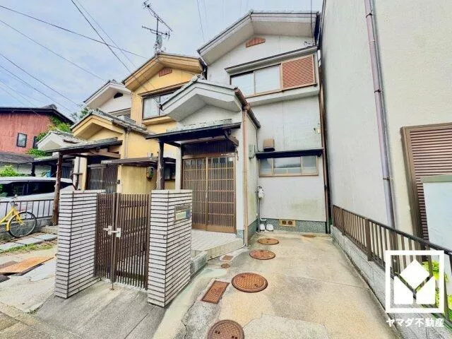 Otsu City, Yokogi 2-chome (Shinomiya Station) 2-story 4LDK