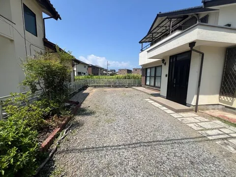 Haguro Town 8 million yen - Image 3